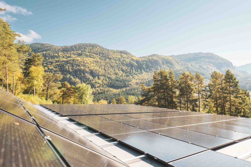 Solcelle mediesmio sverrehjornevik 6897